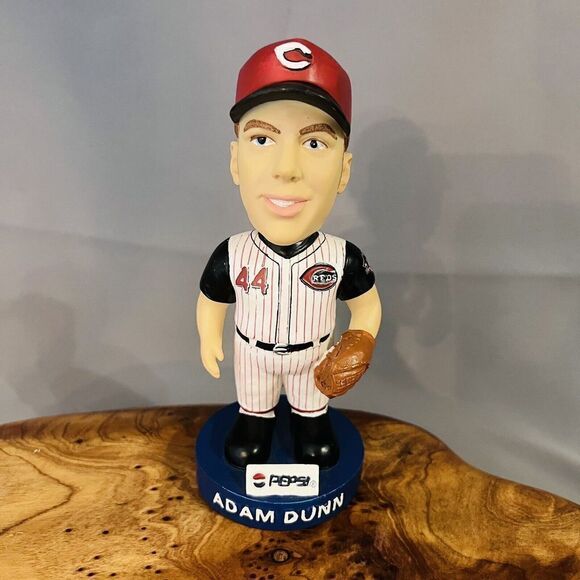 2002 Cincinnati Reds Adam Dunn 44 Bobblehead SGA Pepsi Collectors Edition MLB - Picture 2 of 7